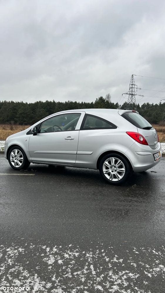 Opel Corsa - 10