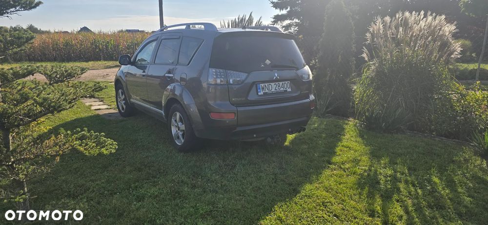 Mitsubishi Outlander 2.2 DID Instyle - 35