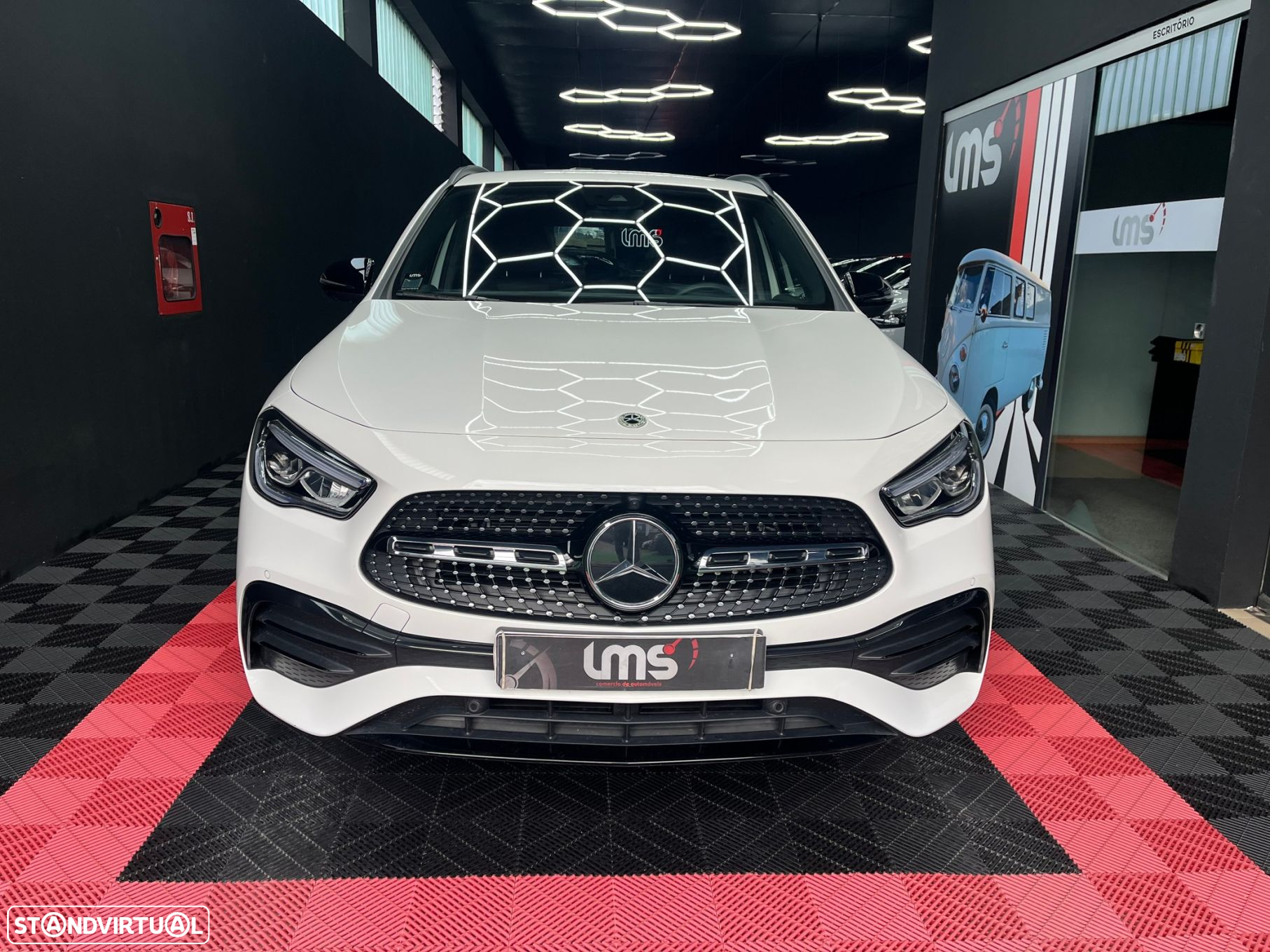 Mercedes-Benz GLA 250 - 2