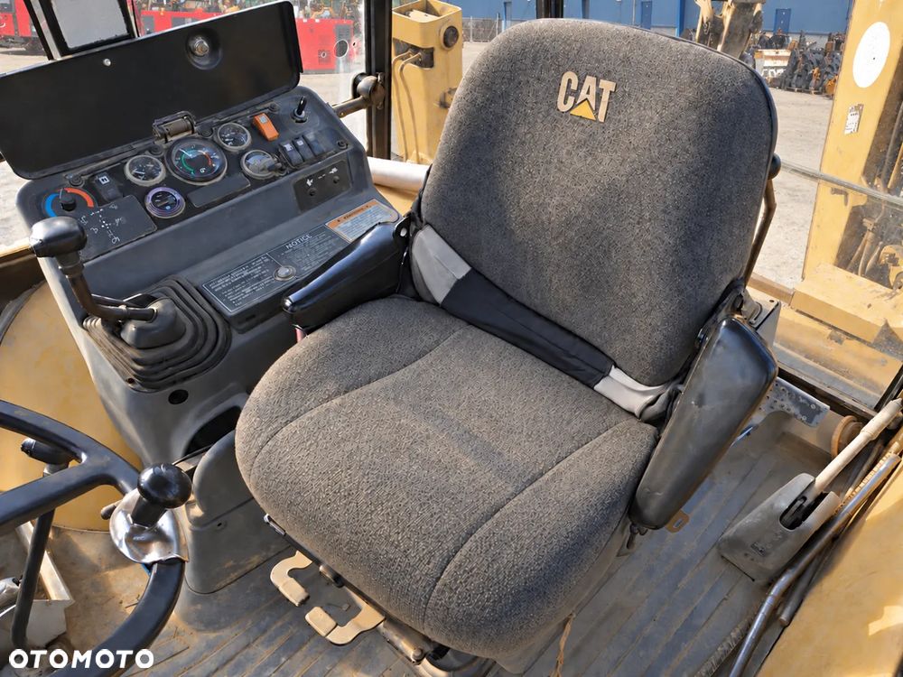 Caterpillar 428 B - 5