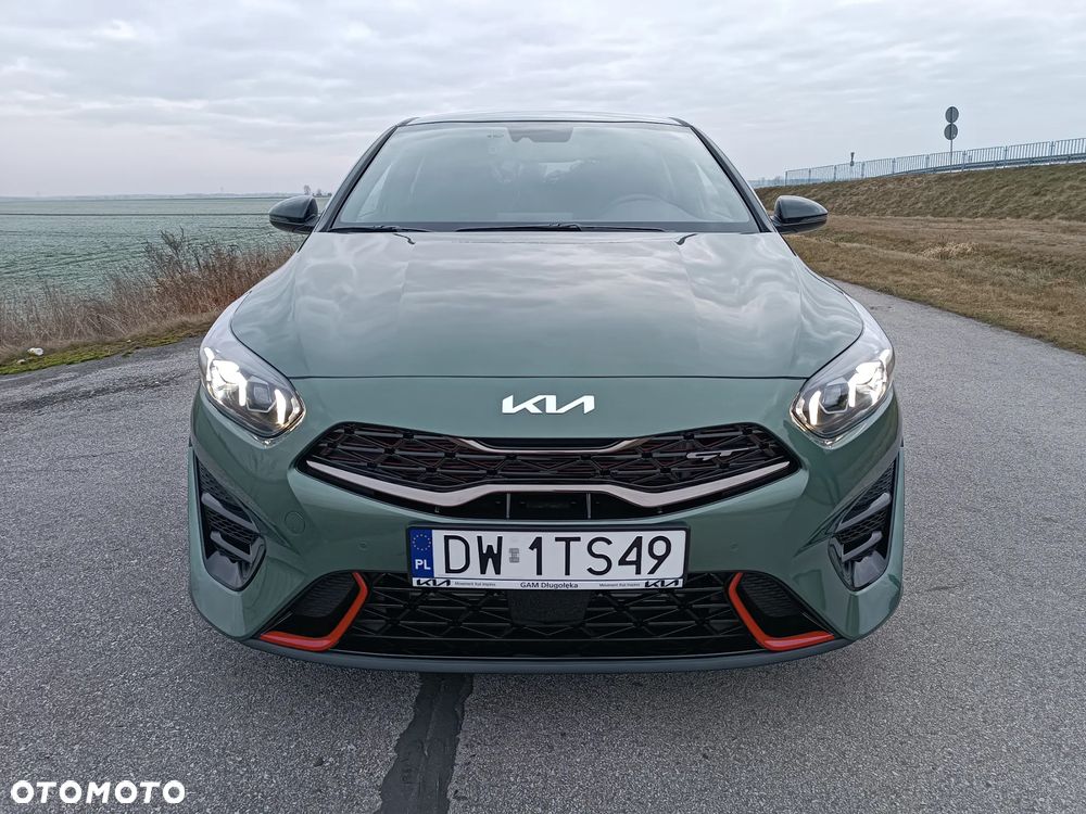 Kia Ceed - 7