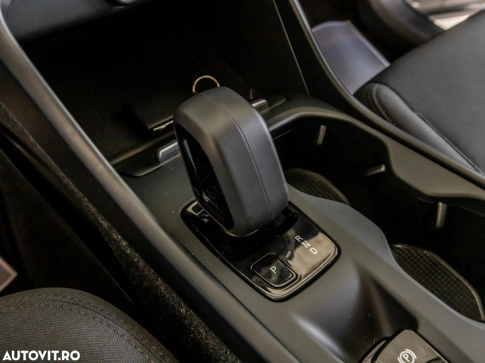 Volvo XC 40 Recharge T4 Twin Engine AT7 Inscription Expression - 21