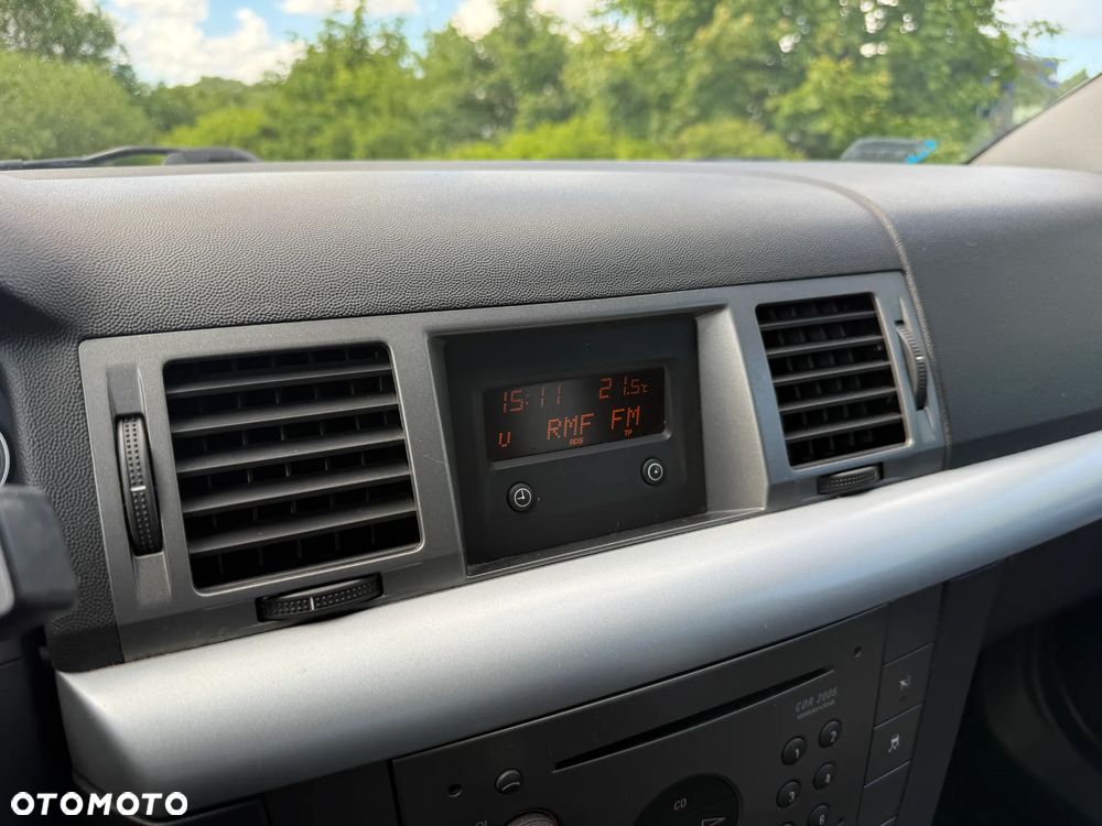 Opel Vectra - 18