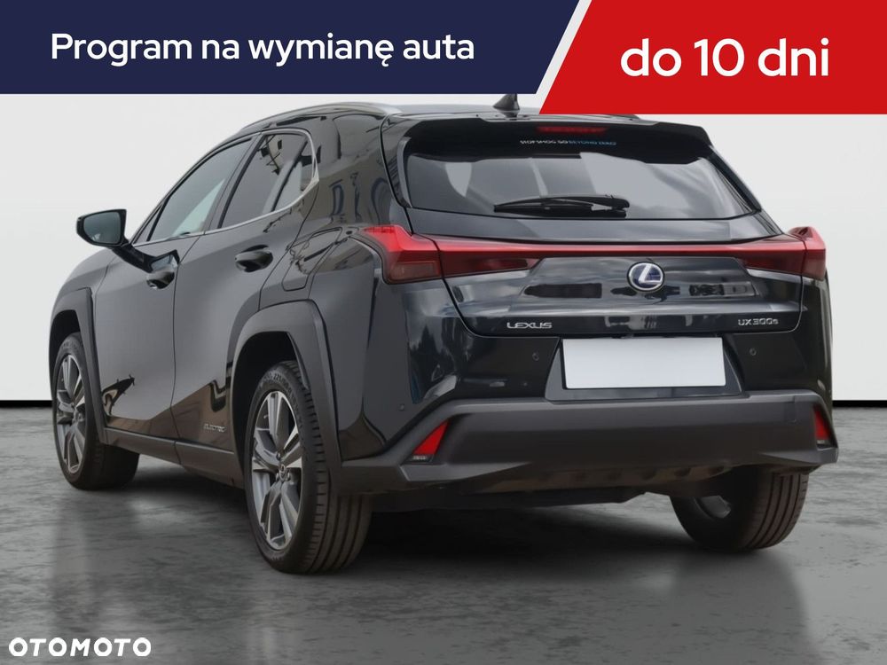 Lexus UX - 6