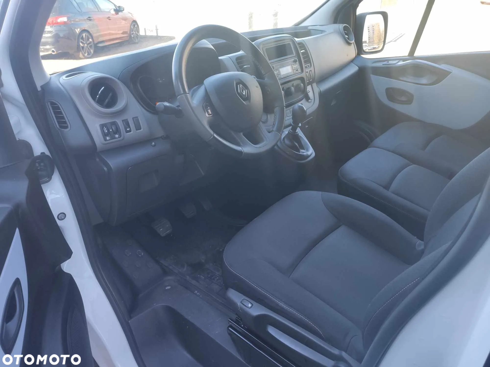Renault Trafic - 5