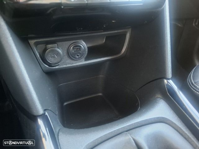 Peugeot 2008 1.6 e-HDi Allure - 22