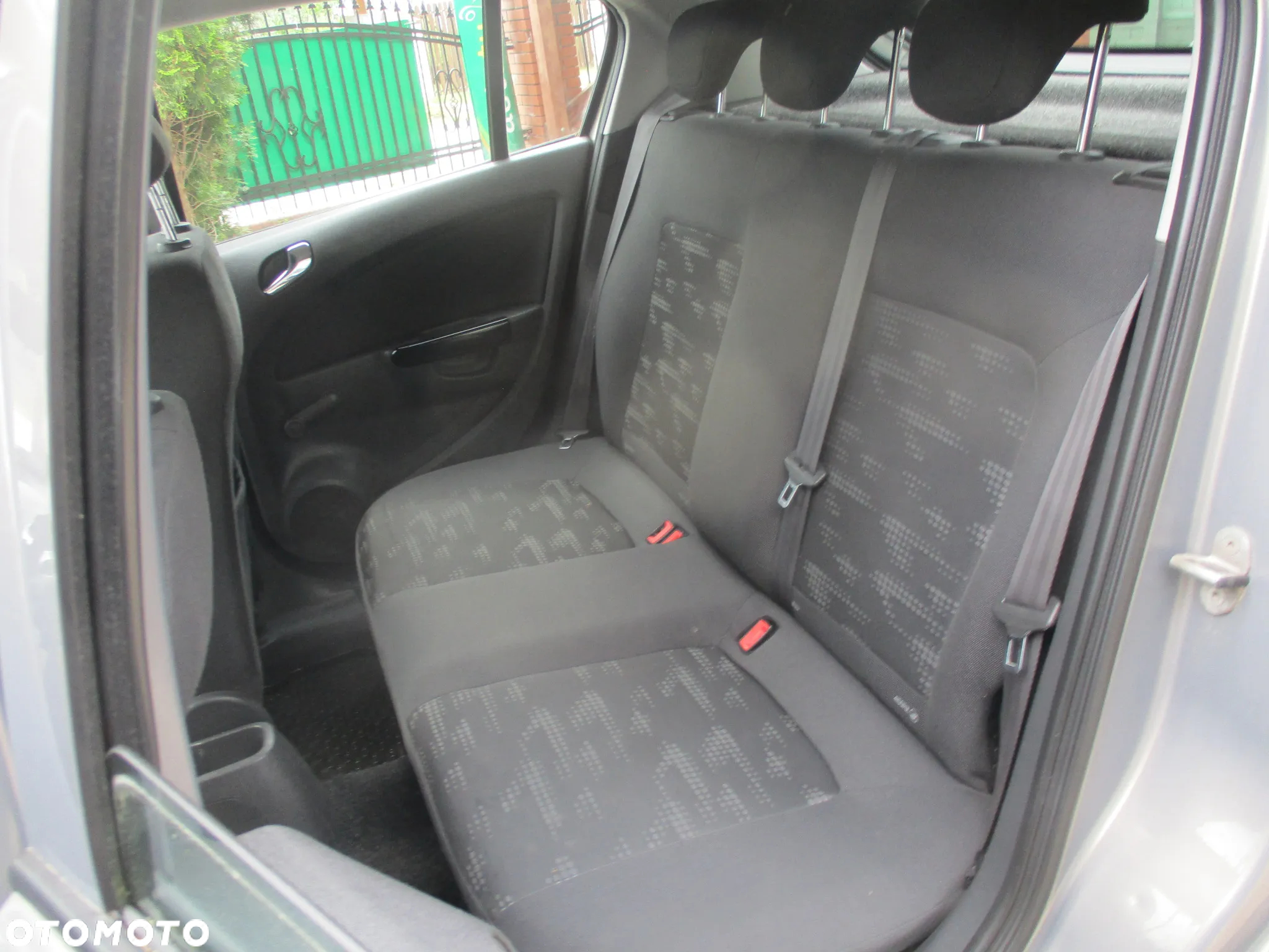 Opel Corsa 1.2 16V Edition / Active - 22
