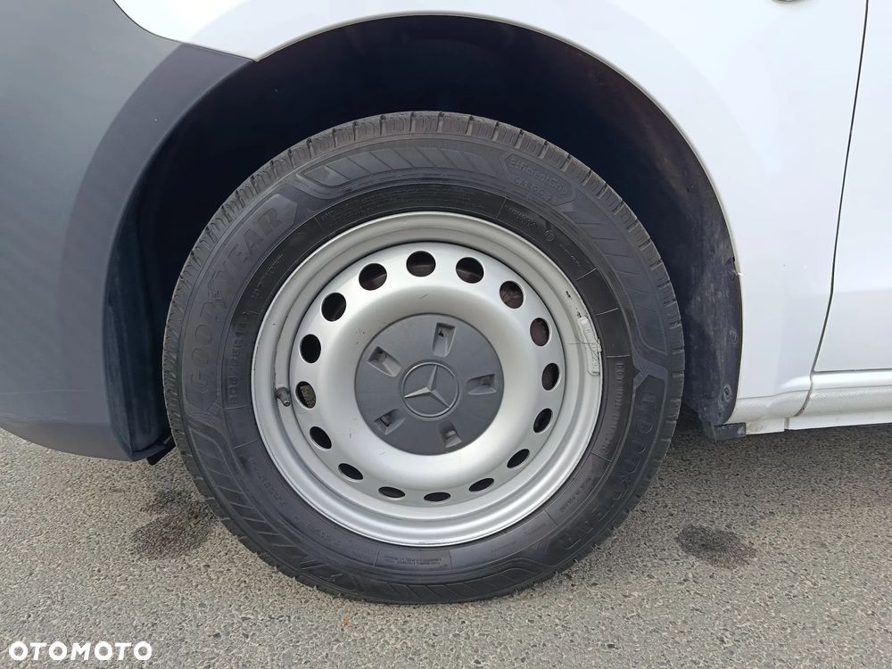 Mercedes-Benz Vito - 19