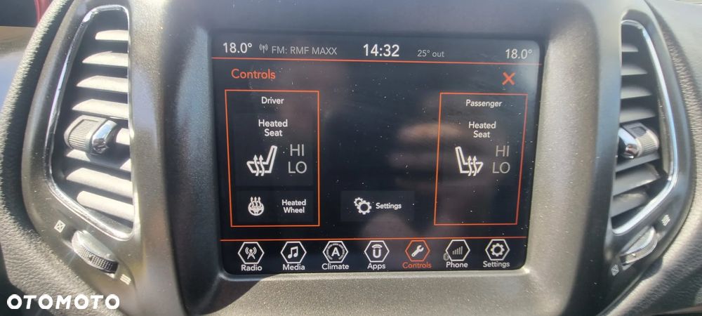 Jeep Compass - 30
