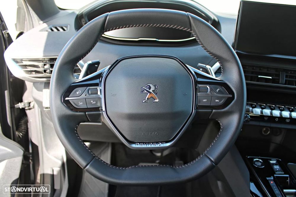 Peugeot 3008 1.6 Hybrid Active Pack e-EAT8 — fotografia 23