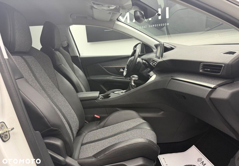 Peugeot 3008 2.0 BlueHDi Allure S&S - 19