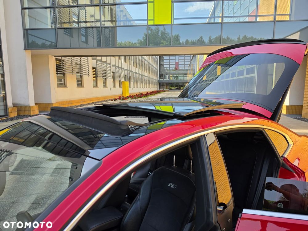 Volkswagen Arteon 2.0 TDI SCR R-Line DSG - 22