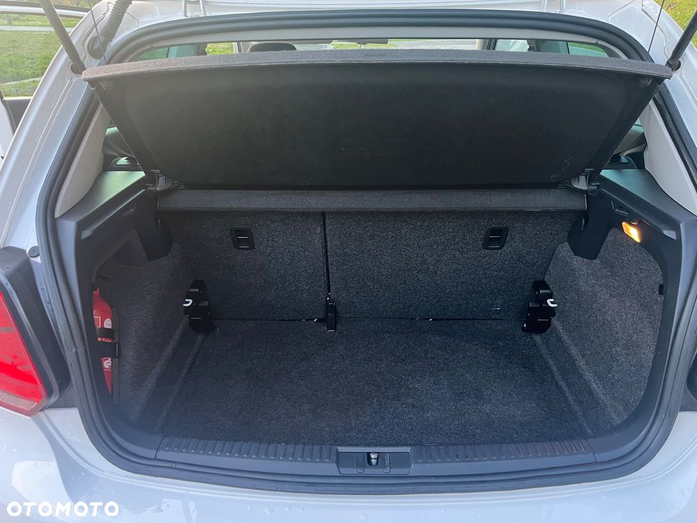 Volkswagen Polo - 9