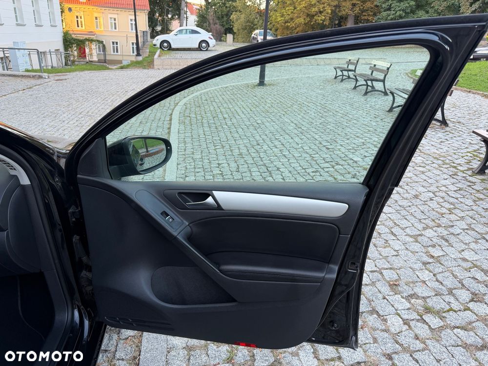 Volkswagen Golf 1.4 TSI DSG Highline - 14