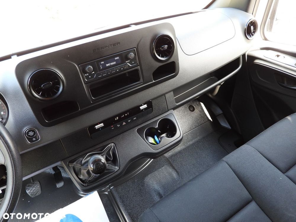 Mercedes-Benz SPRINTER 316 FURGON BLASZAK KLIMATYZACJA  165KM - 33
