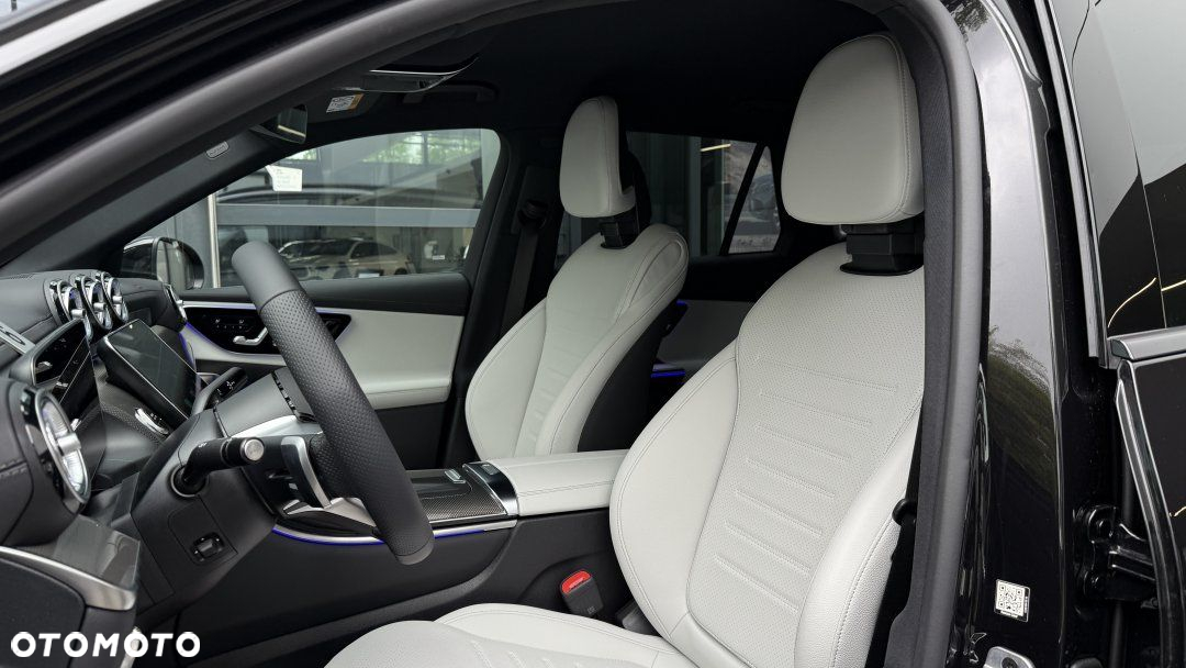 Mercedes-Benz GLC - 4