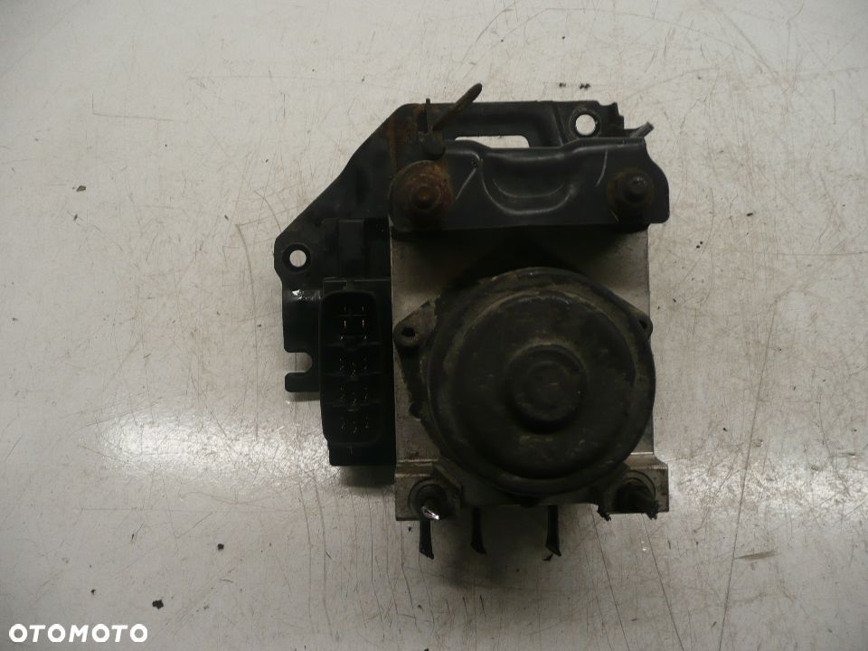 MAZDA 6 02-05 KOMBI 2.0D POMPA ABS