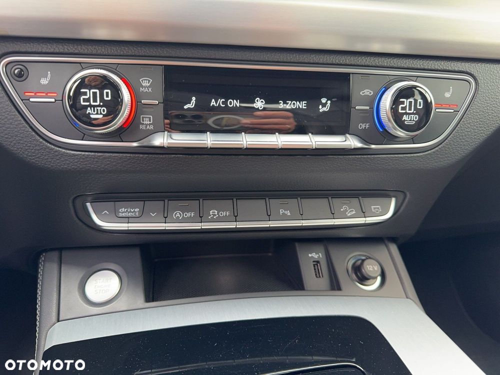 Audi Q5 40 TDI mHEV Quattro S Line S tronic - 28
