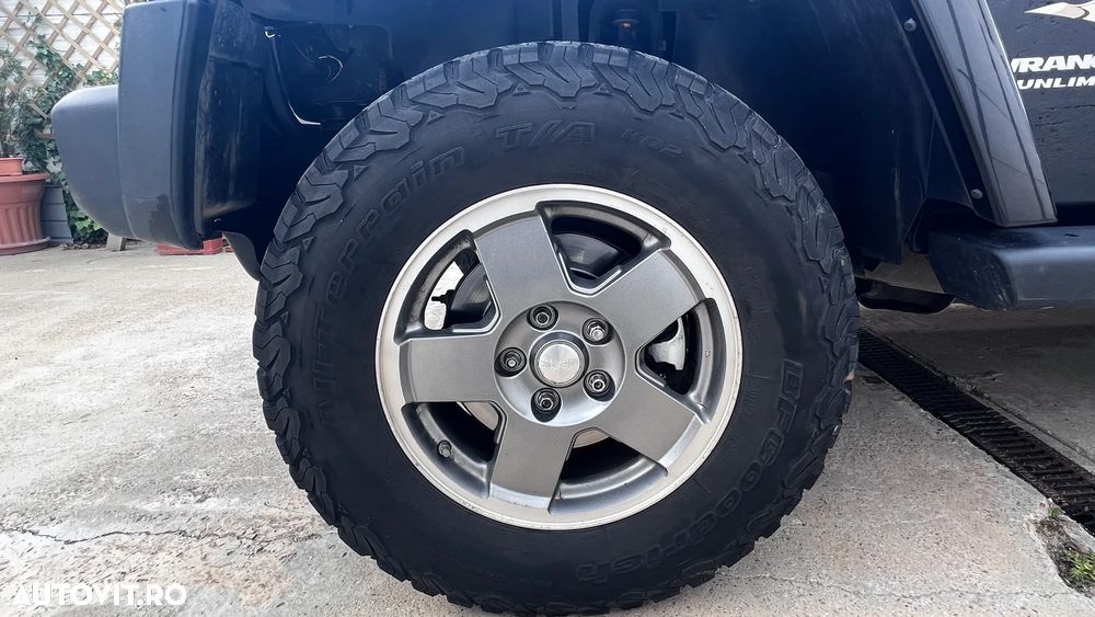 Jeep Wrangler 2.8 CRD AT Sahara - 3