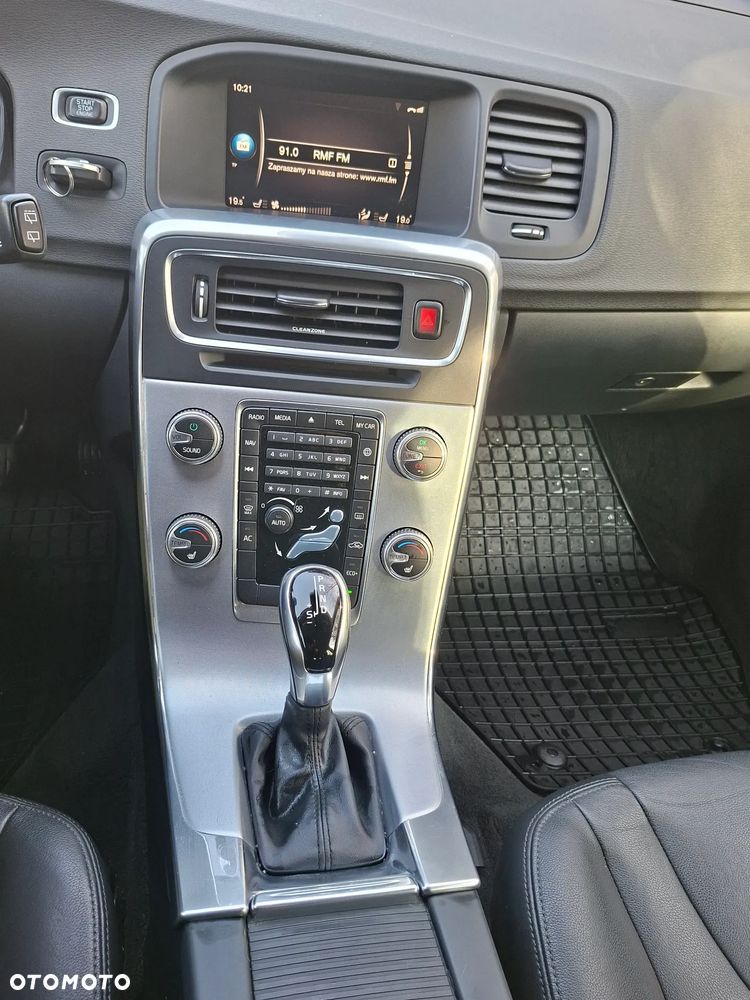 Volvo V60 D3 - 3
