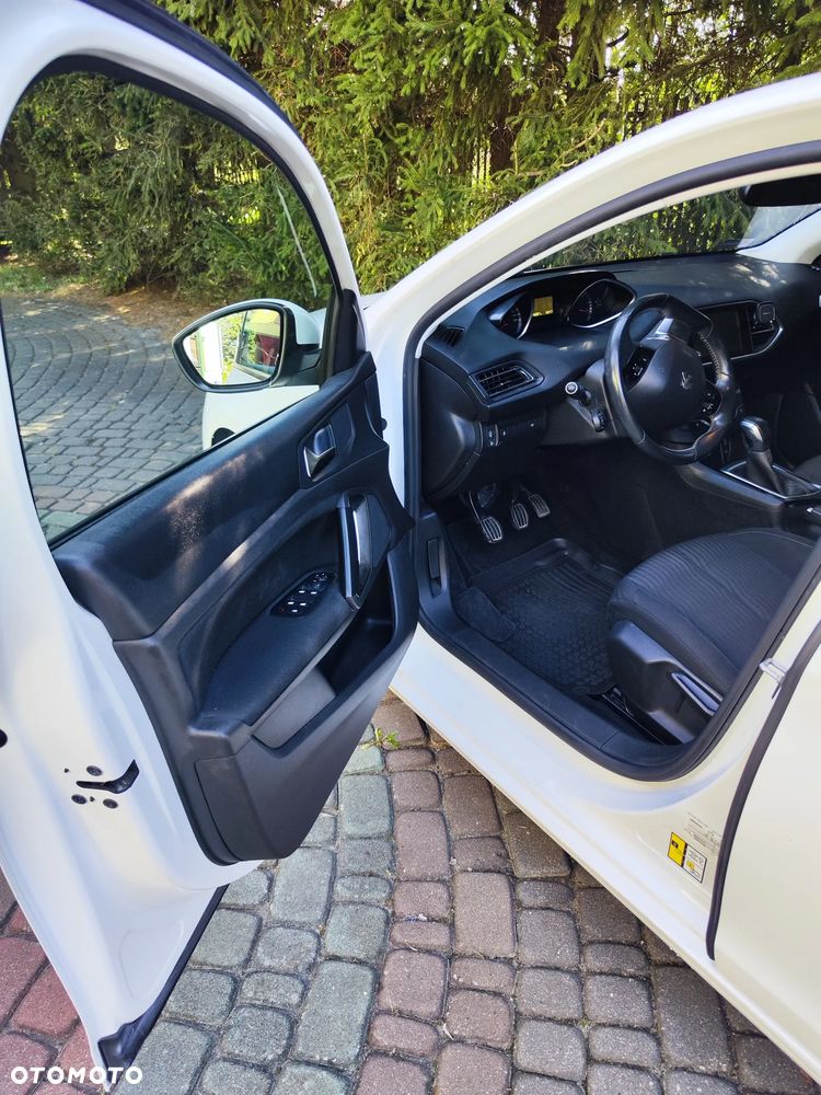 Peugeot 308 1.6 HDi Active - 23