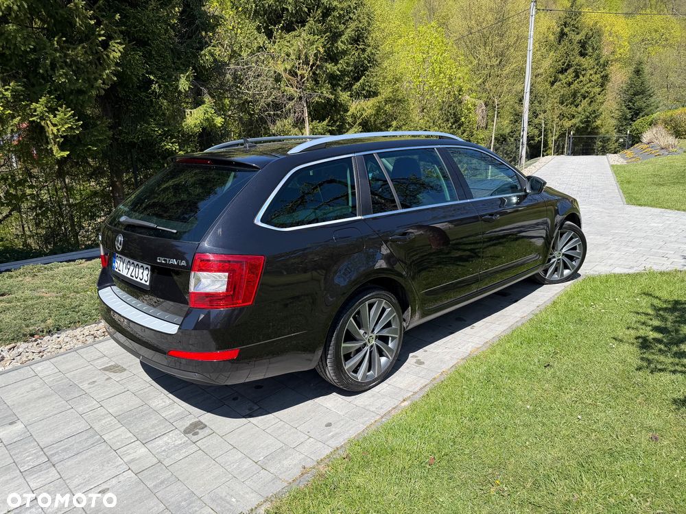Skoda Octavia 2.0 TDI 4x4 L&K DSG - 5