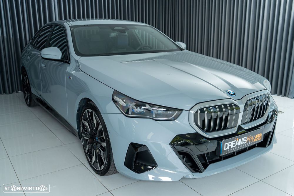BMW i5 eDrive40 Pack Desportivo M - 11