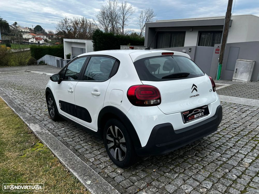 Citroën C3 1.2 PureTech Shine - 16