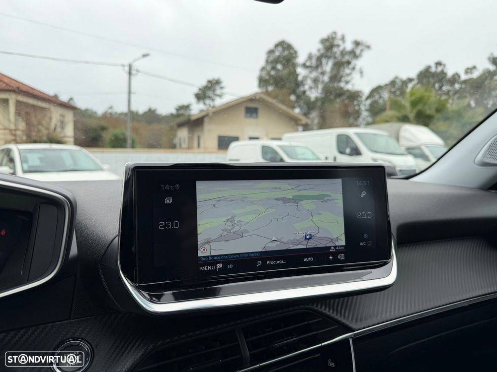 Peugeot 2008 1.2 PureTech Allure - 14