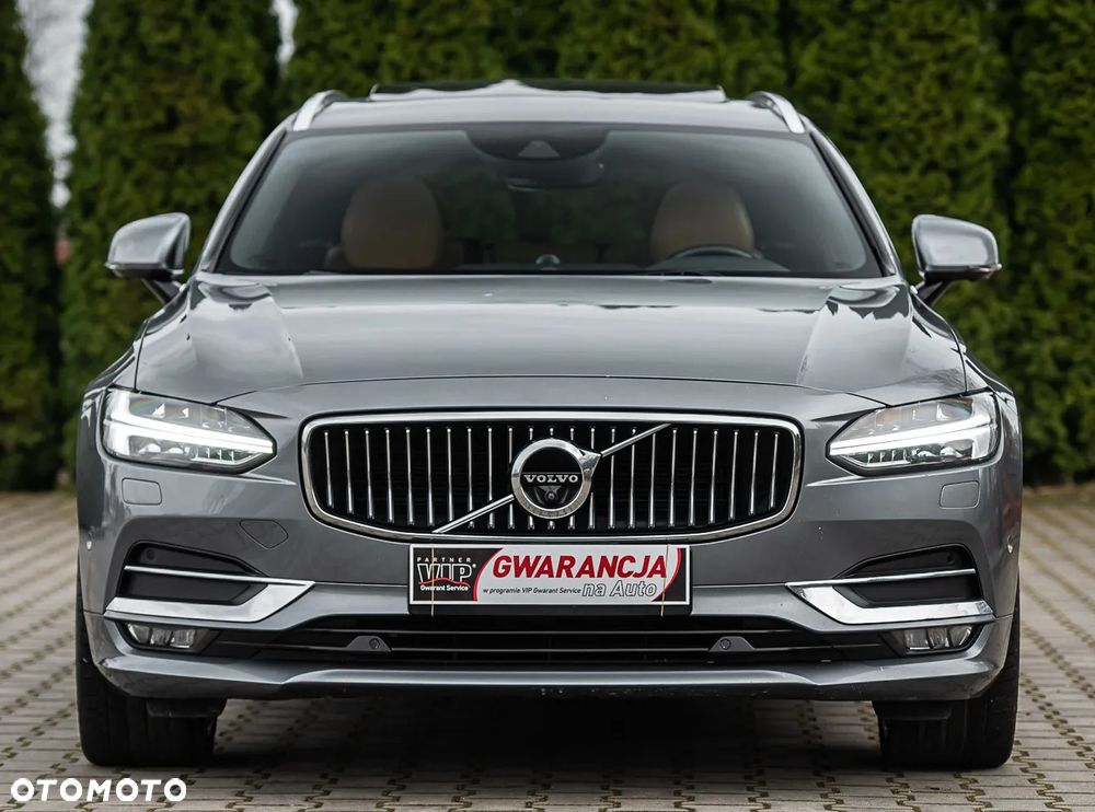Volvo V90 D5 AWD Geartronic Inscription - 37