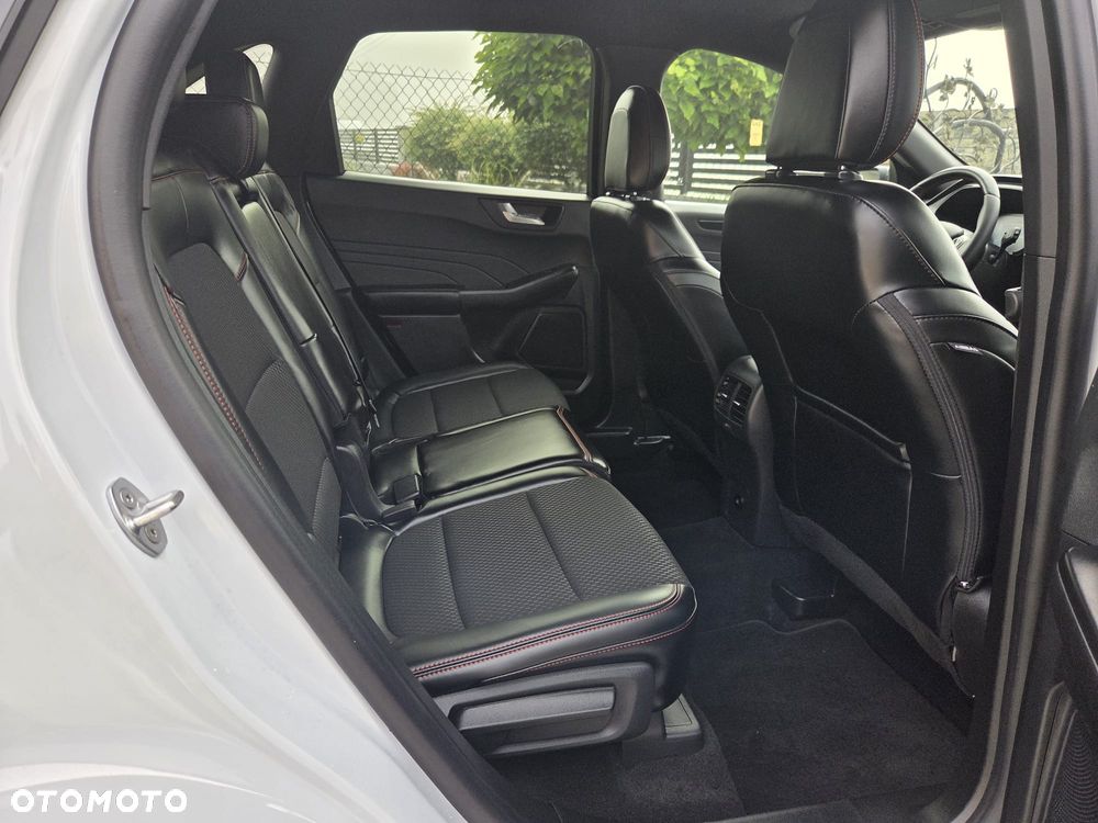 Ford Kuga - 35