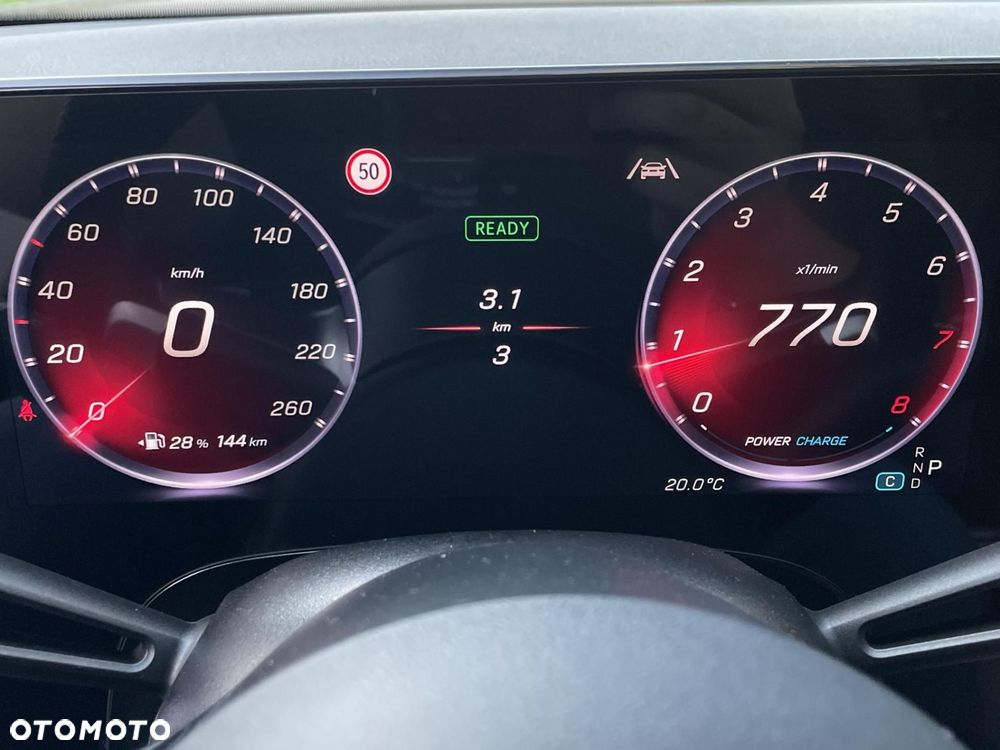 Mercedes-Benz CLA - 19