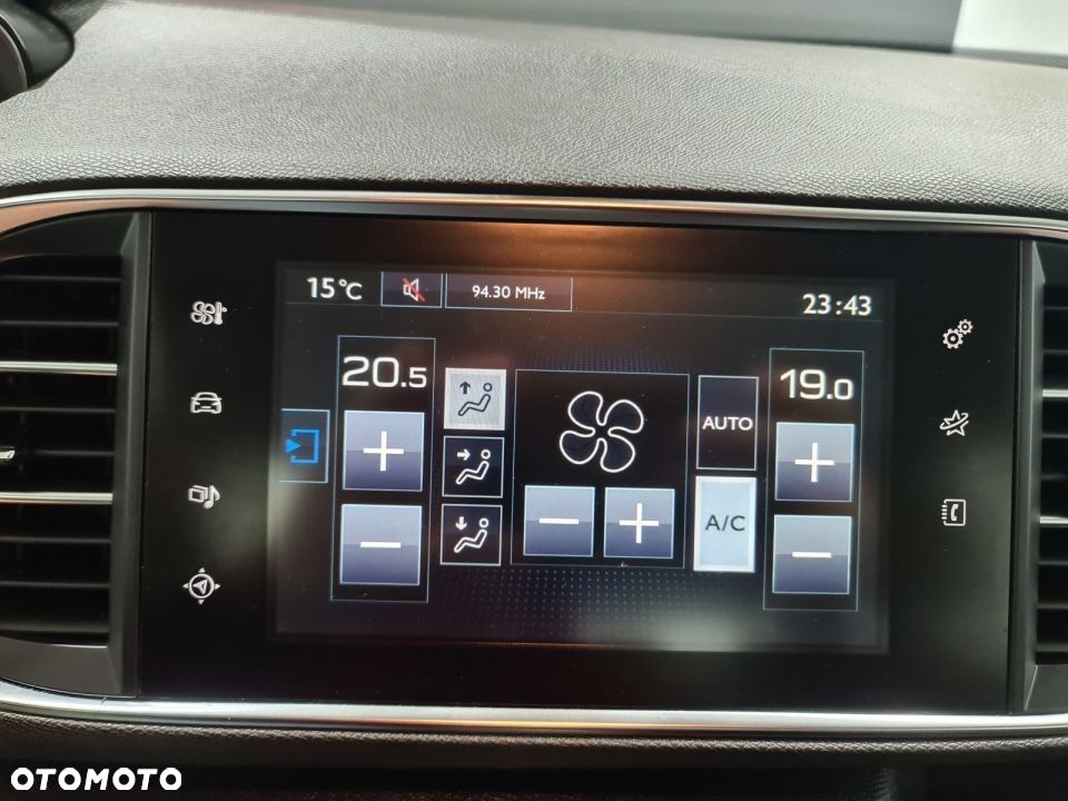 Peugeot 308 - 4