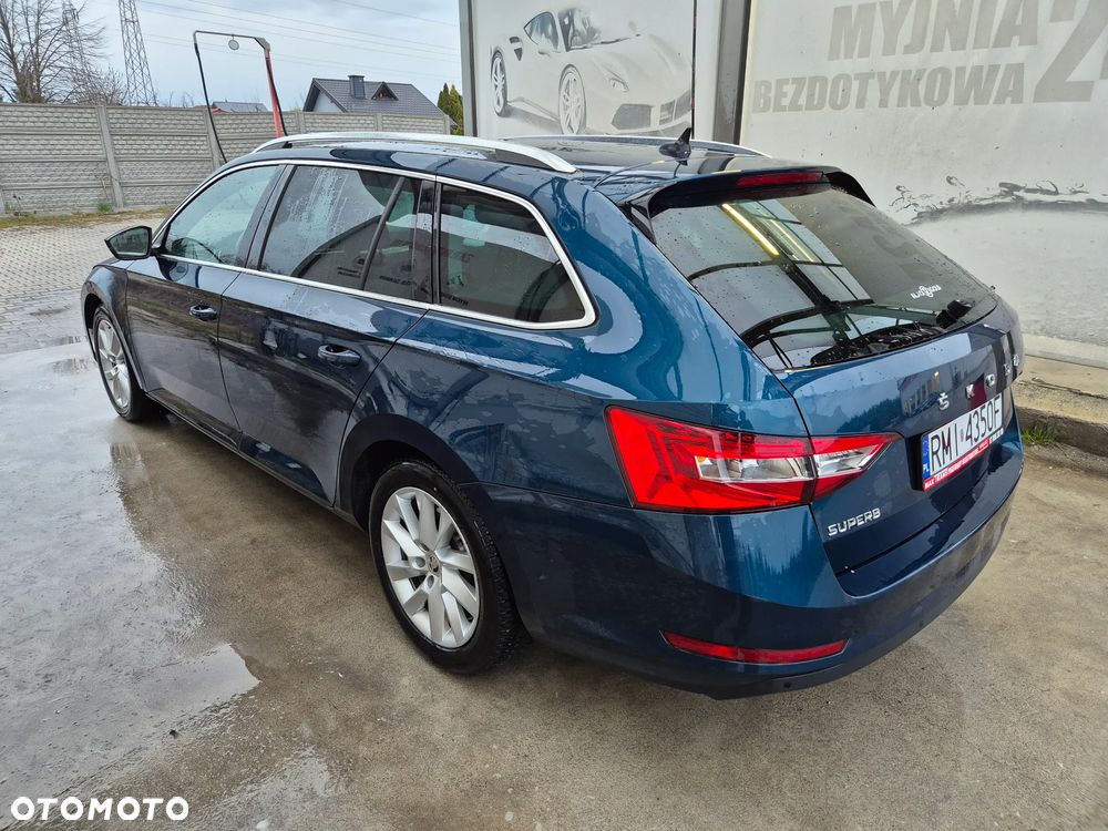 Skoda Superb 2.0 TDI SCR Ambition DSG - 4