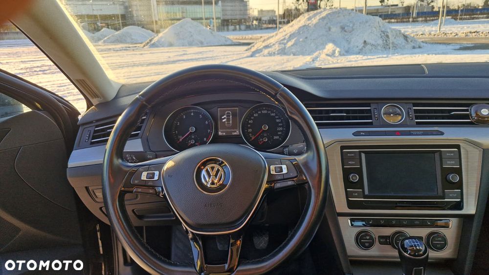 Volkswagen Passat 1.4 TSI BMT Trendline - 6