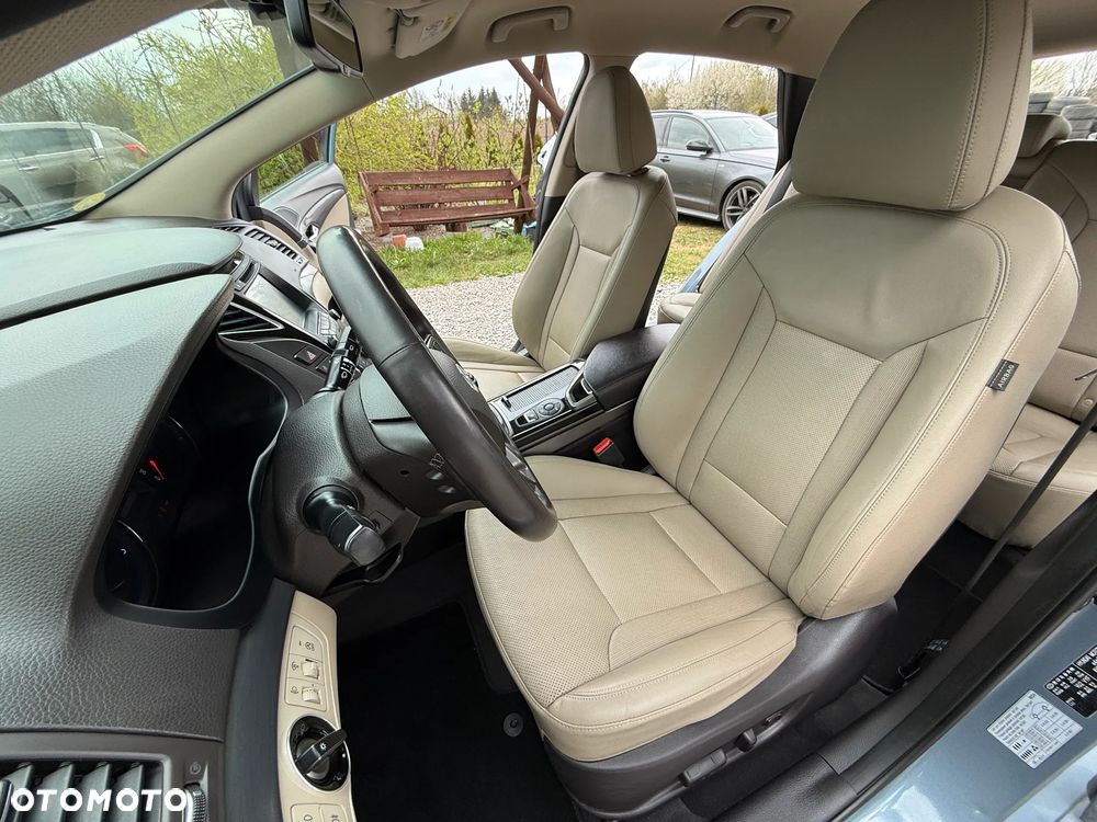 Hyundai i40 Kombi 1.7 CRDi Premium - 24
