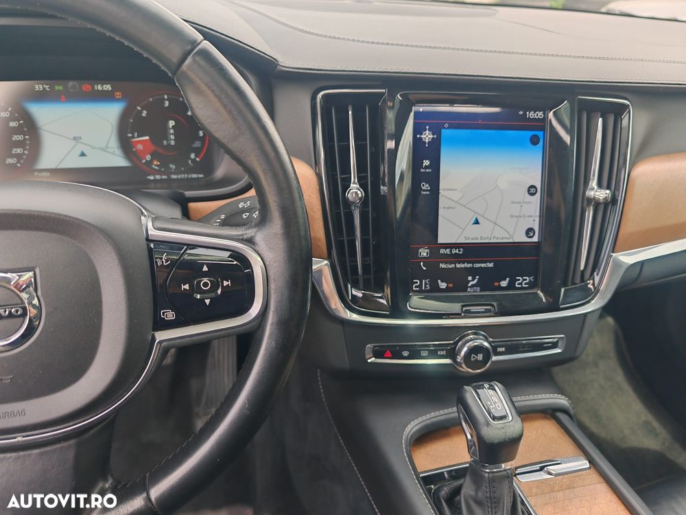 Volvo S90 D5 AWD Geartronic Inscription - 17