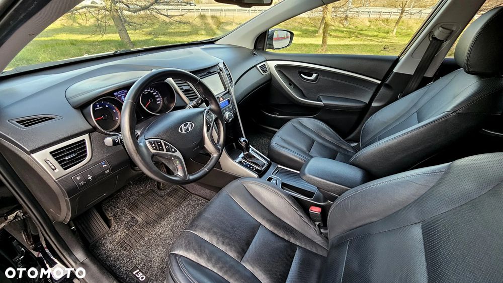 Hyundai i30 1.6 CRDi Automatik Trend - 25