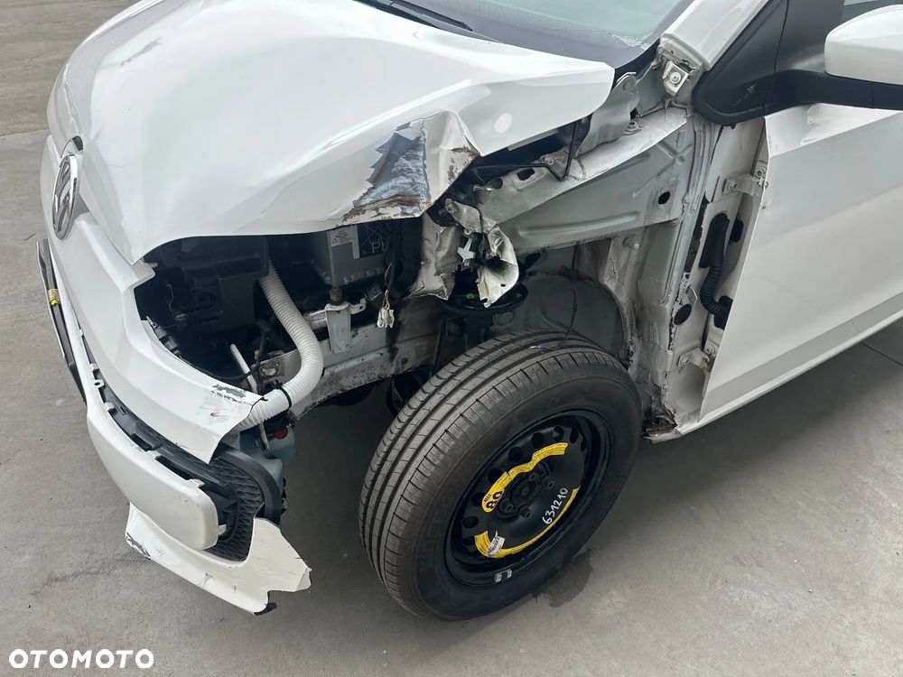 Volkswagen up! 1.0 move - 11