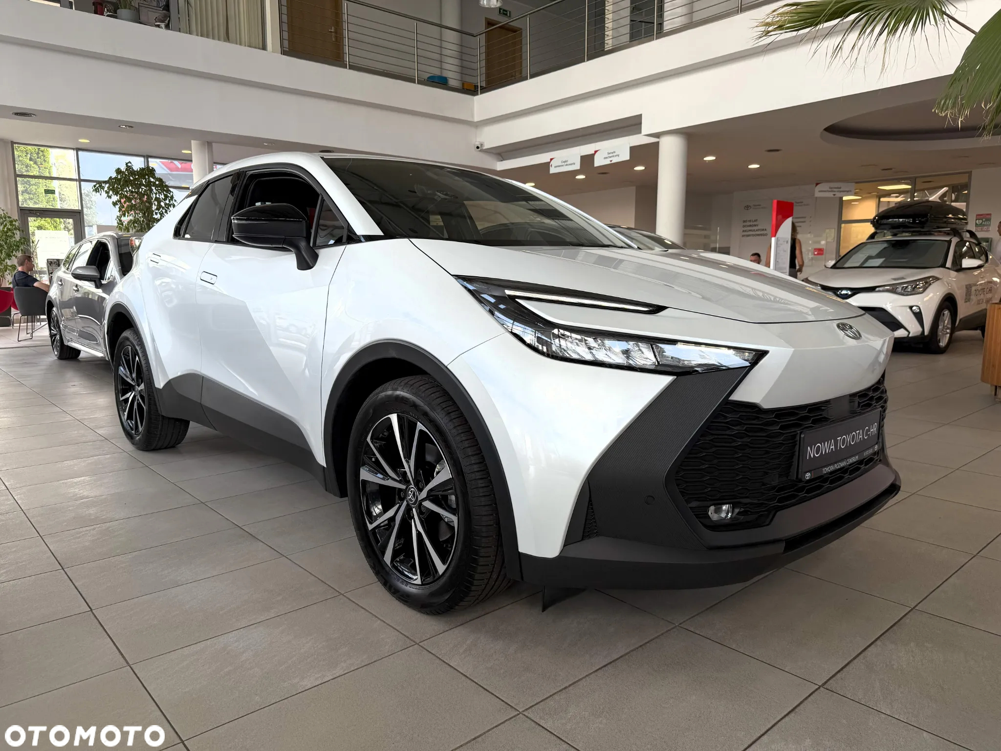 Toyota C-HR 1.8 Hybrid GPF Style - 2