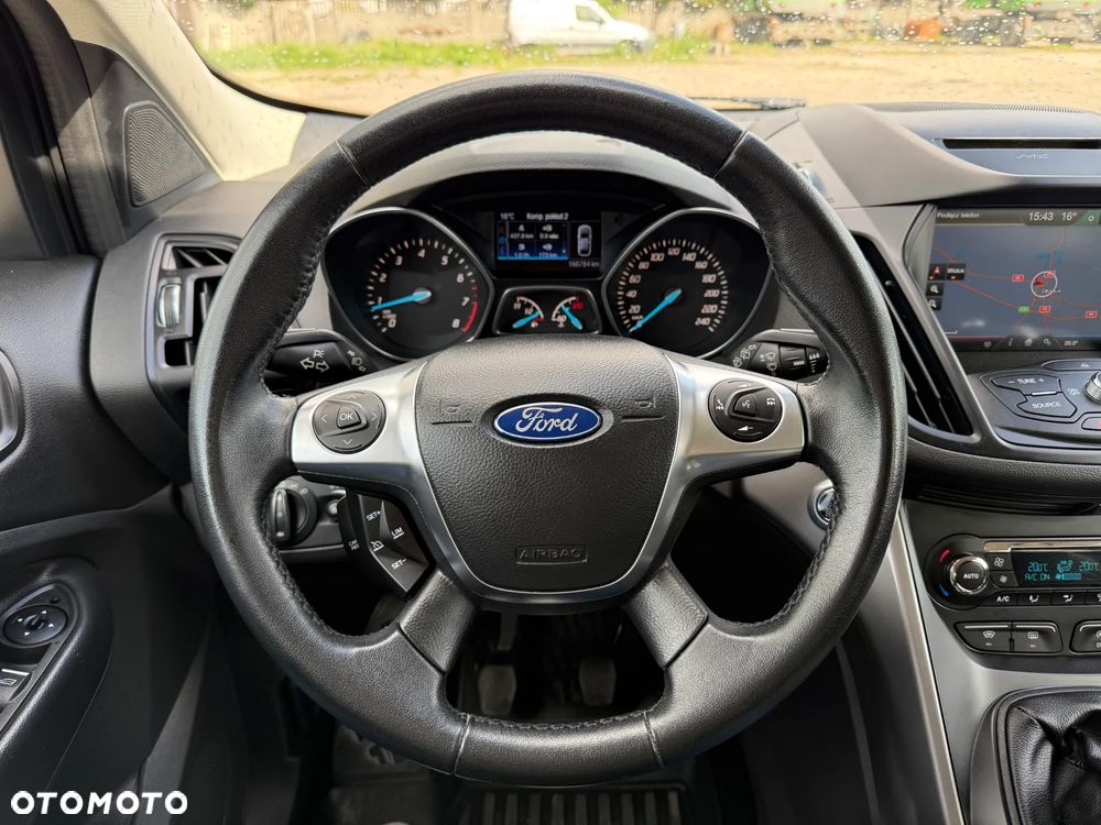 Ford Kuga 1.5 EcoBoost 2x4 Titanium - 13