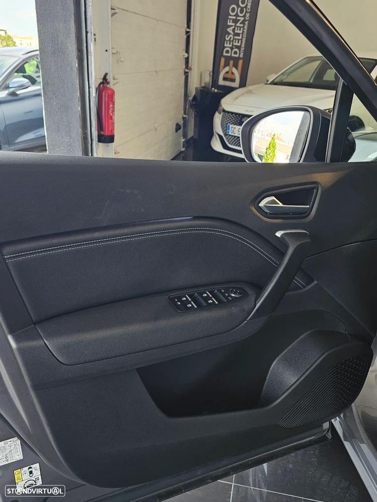 Renault Captur 1.0 TCe Techno - 16