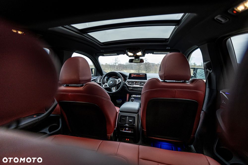 BMW X4 xM40i mHEV - 13