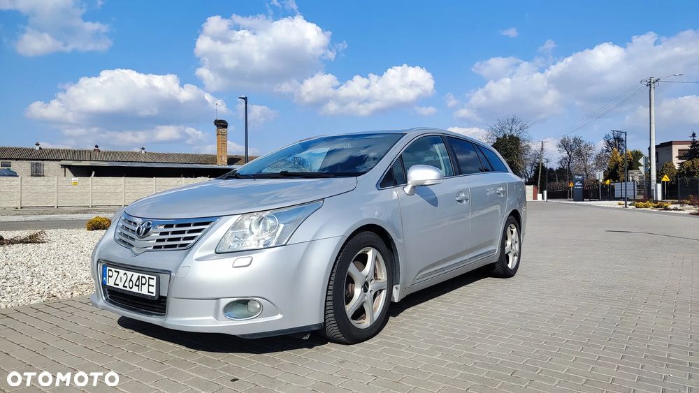 Toyota Avensis 2.0 D-4D Sol - 27