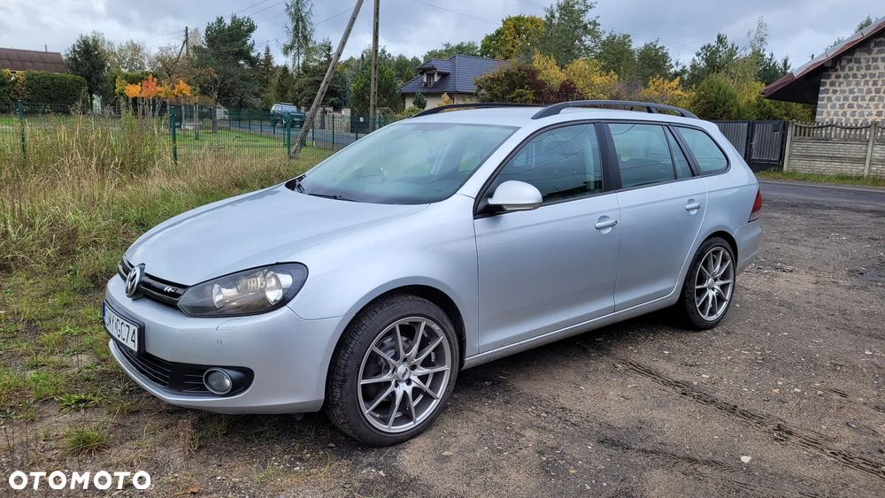 Volkswagen Golf - 1