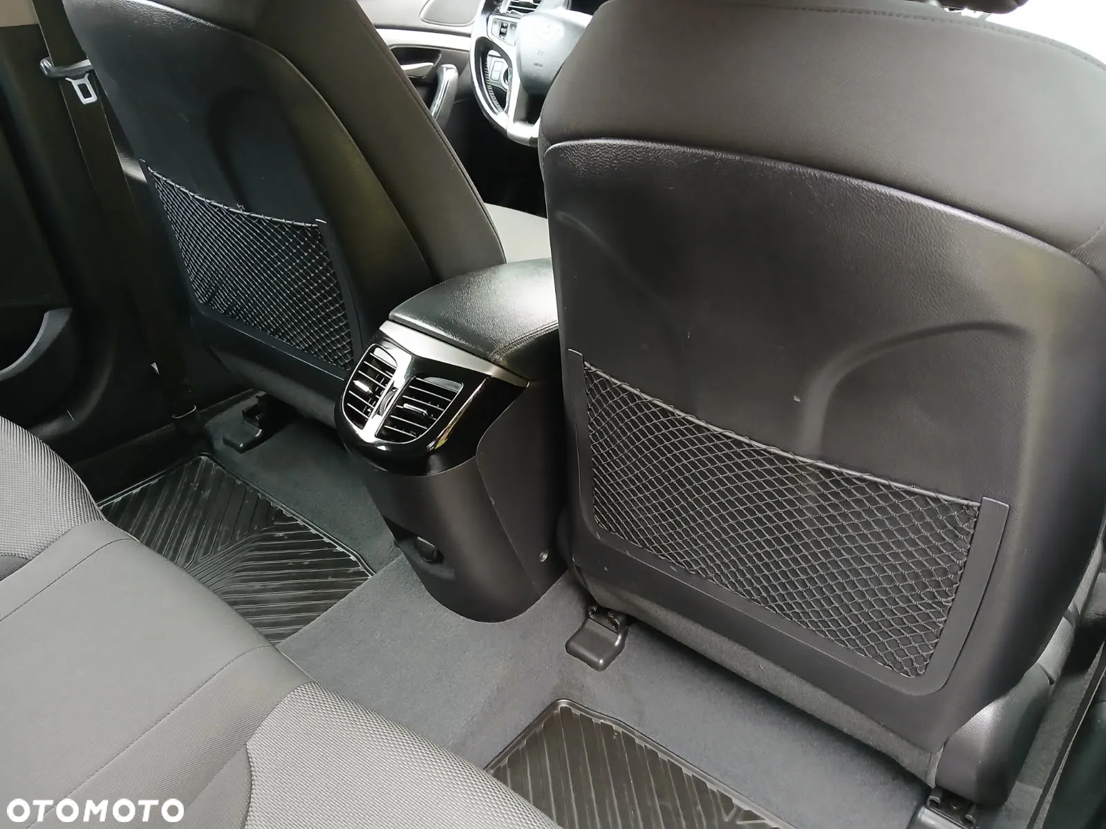 Hyundai i40 - 15