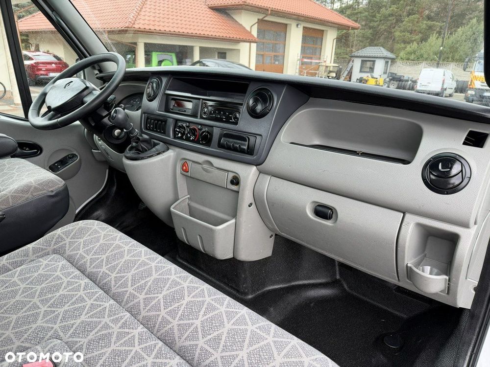 Renault Mascott - 25