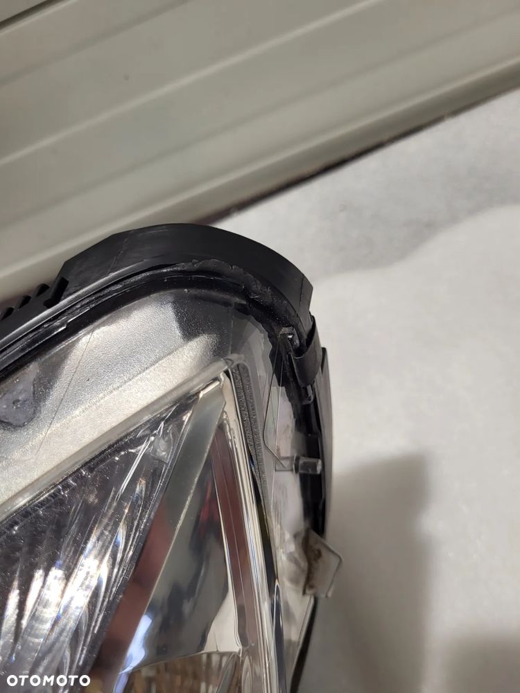 Mercedes-Benz C W204 SM XENON PRZÓD STRONA LEWA A2048202959 - 4