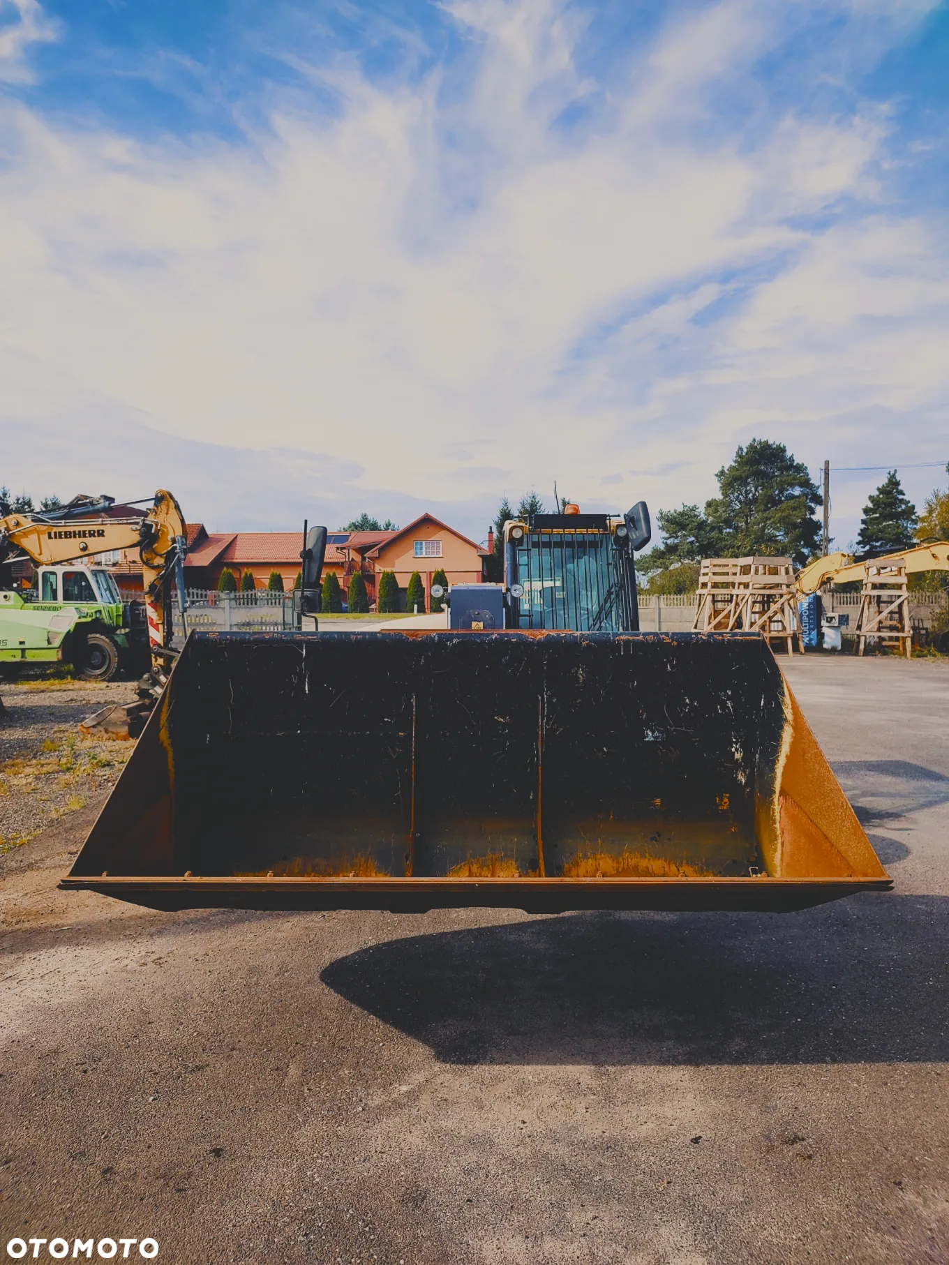 Caterpillar TH408 - 2