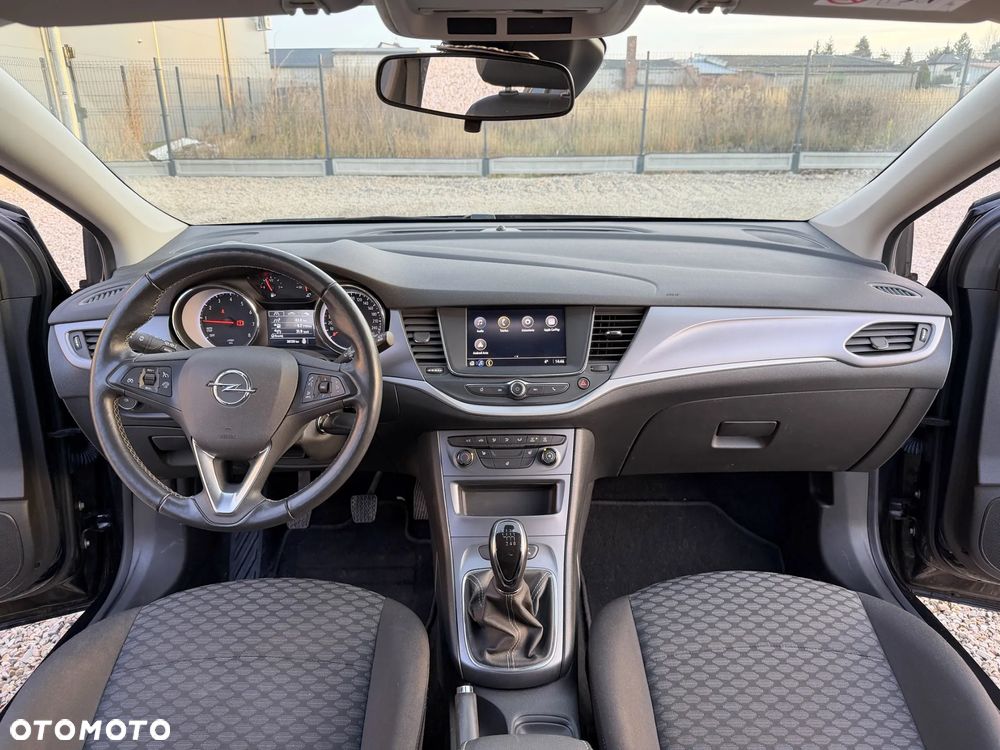 Opel Astra 1.2 T Edition S&S - 6